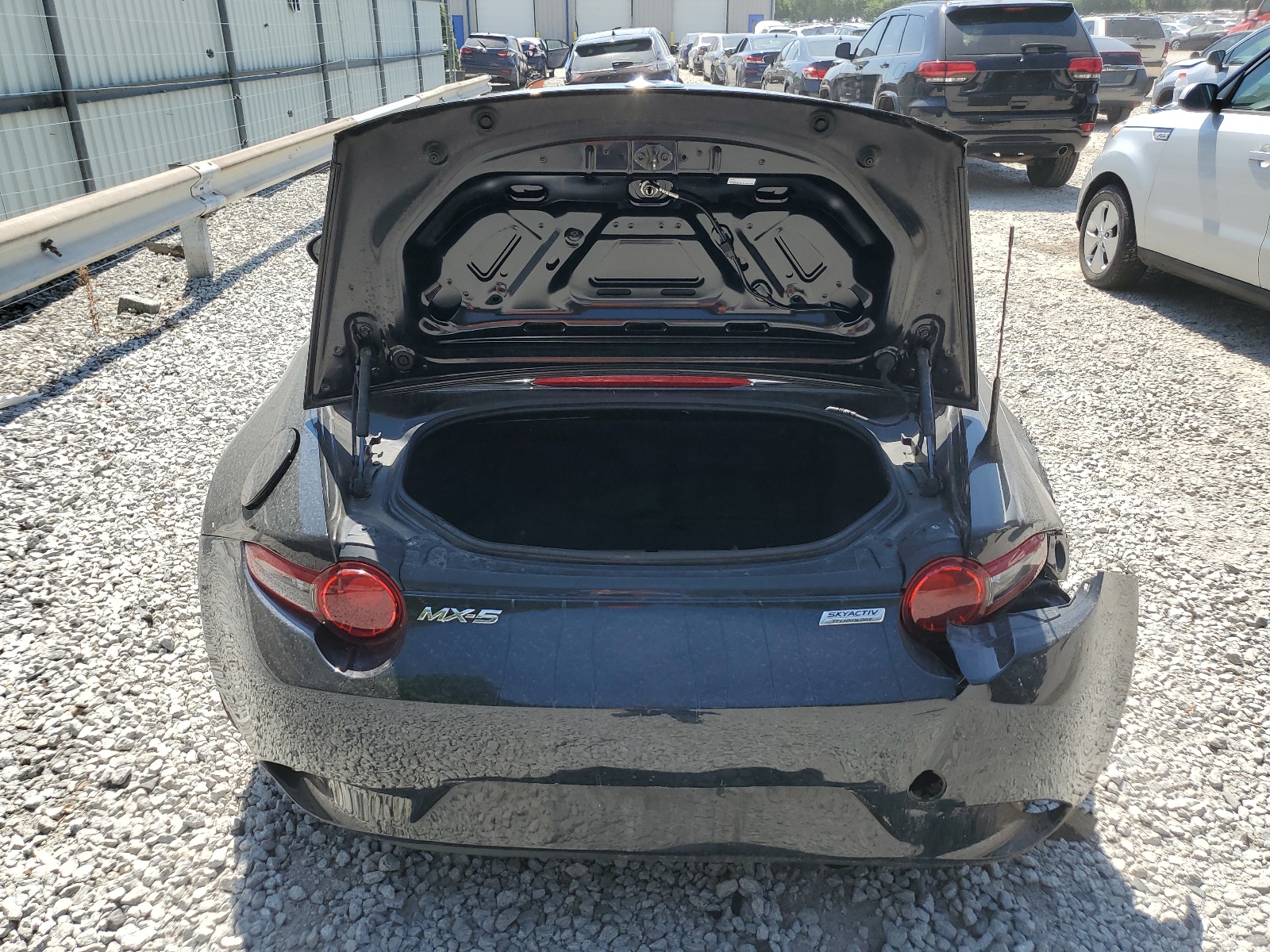 JM1NDAD78J0203274 2018 Mazda Mx-5 Miata Grand Touring