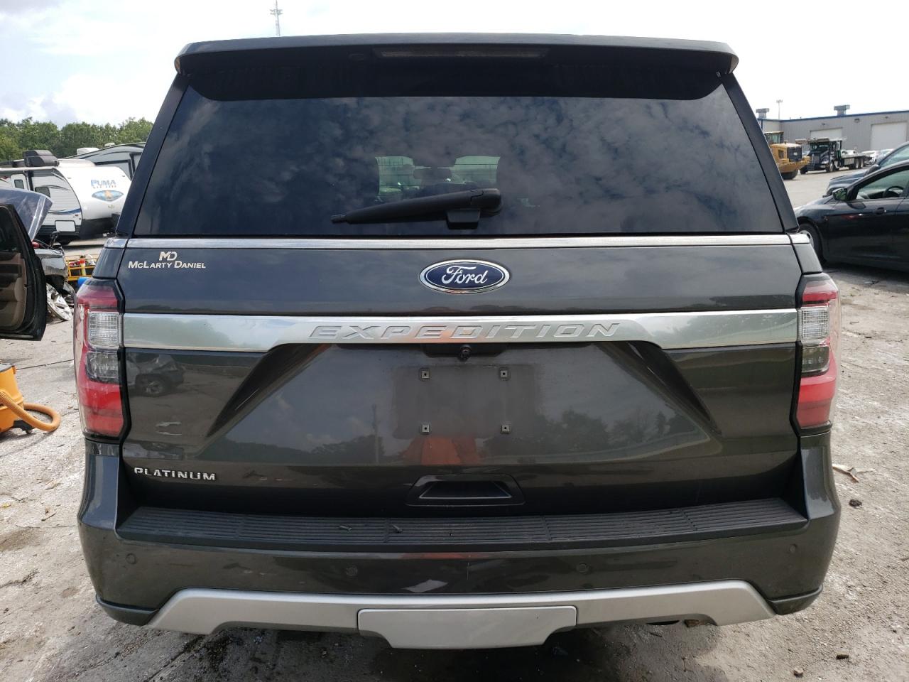 1FMJU1MT3KEA49021 2019 Ford Expedition Platinum