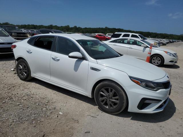 5XXGT4L38LG390318 Kia Optima LX 4