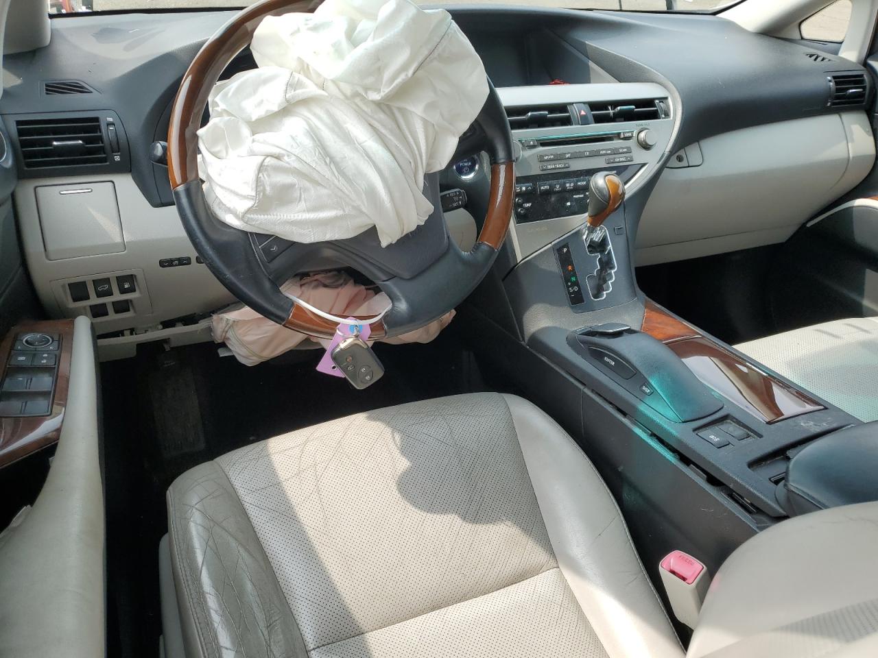 2010 Lexus Rx 450 VIN: JTJBC1BA6A2012443 Lot: 63069764