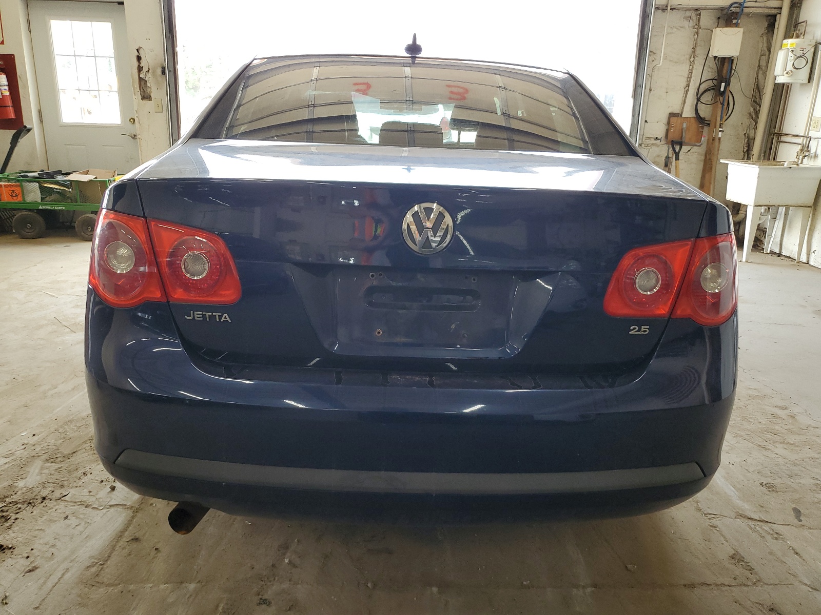 3VWSF71K17M019399 2007 Volkswagen Jetta 2.5 Option Package 1