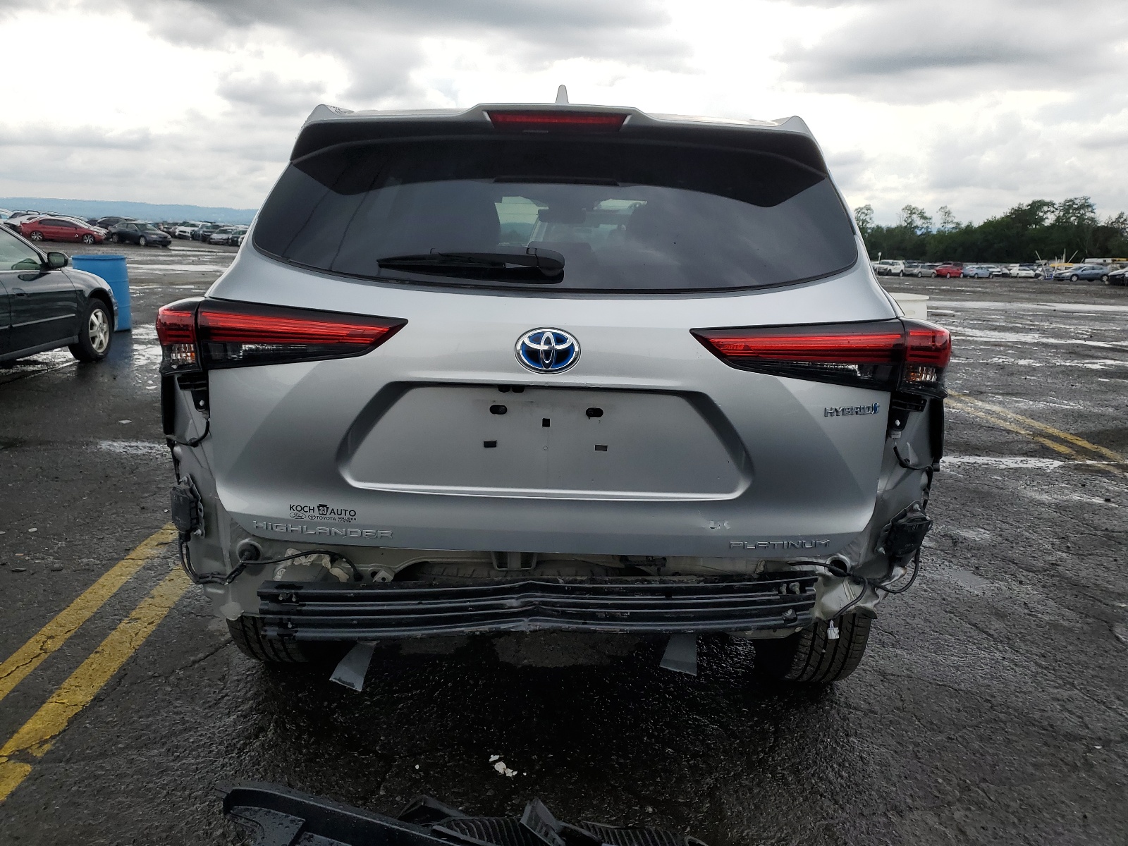 5TDEBRCH5NS078431 2022 Toyota Highlander Hybrid Platinum