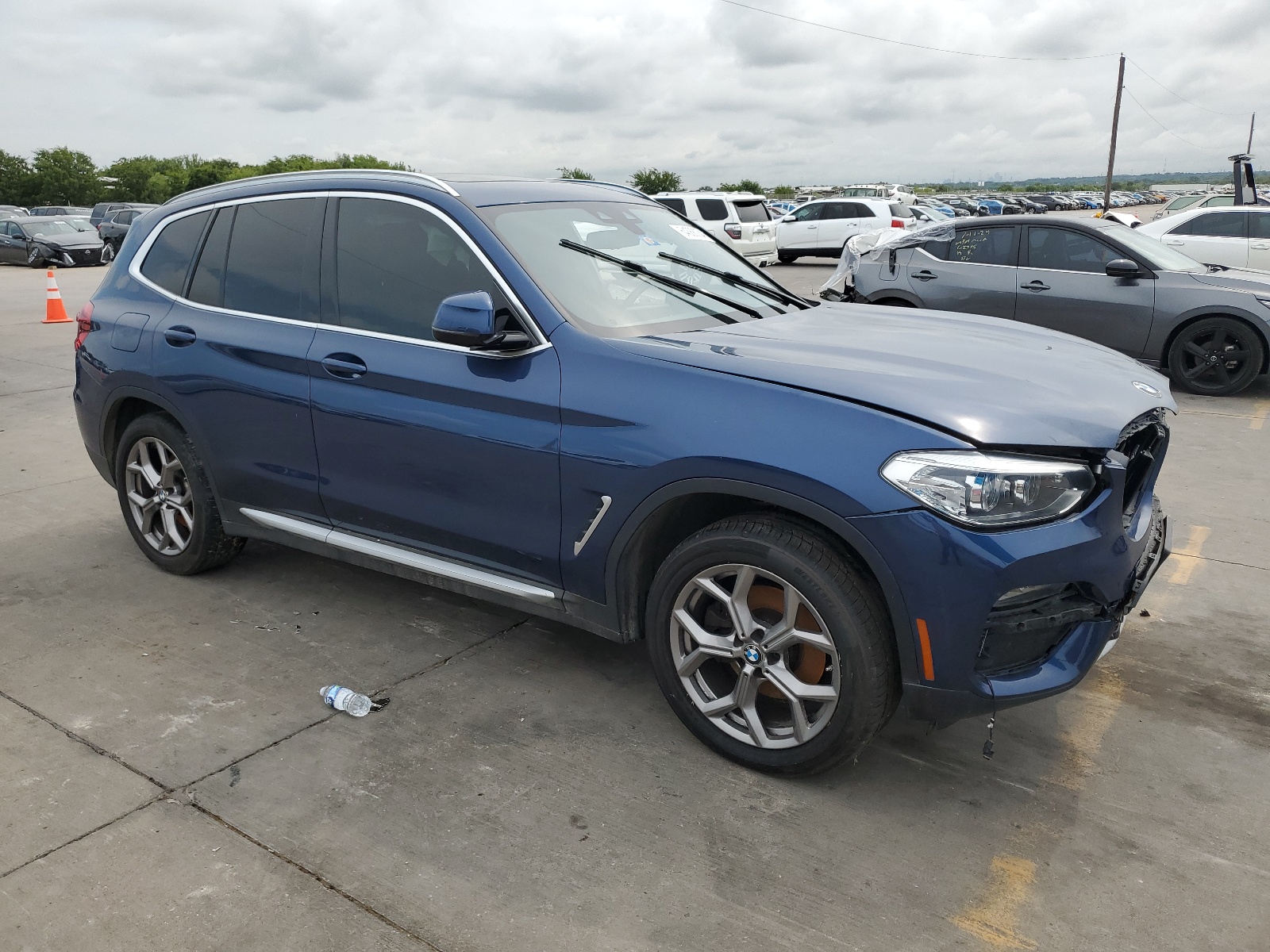 2021 BMW X3 xDrive30I vin: 5UXTY5C01M9H70810