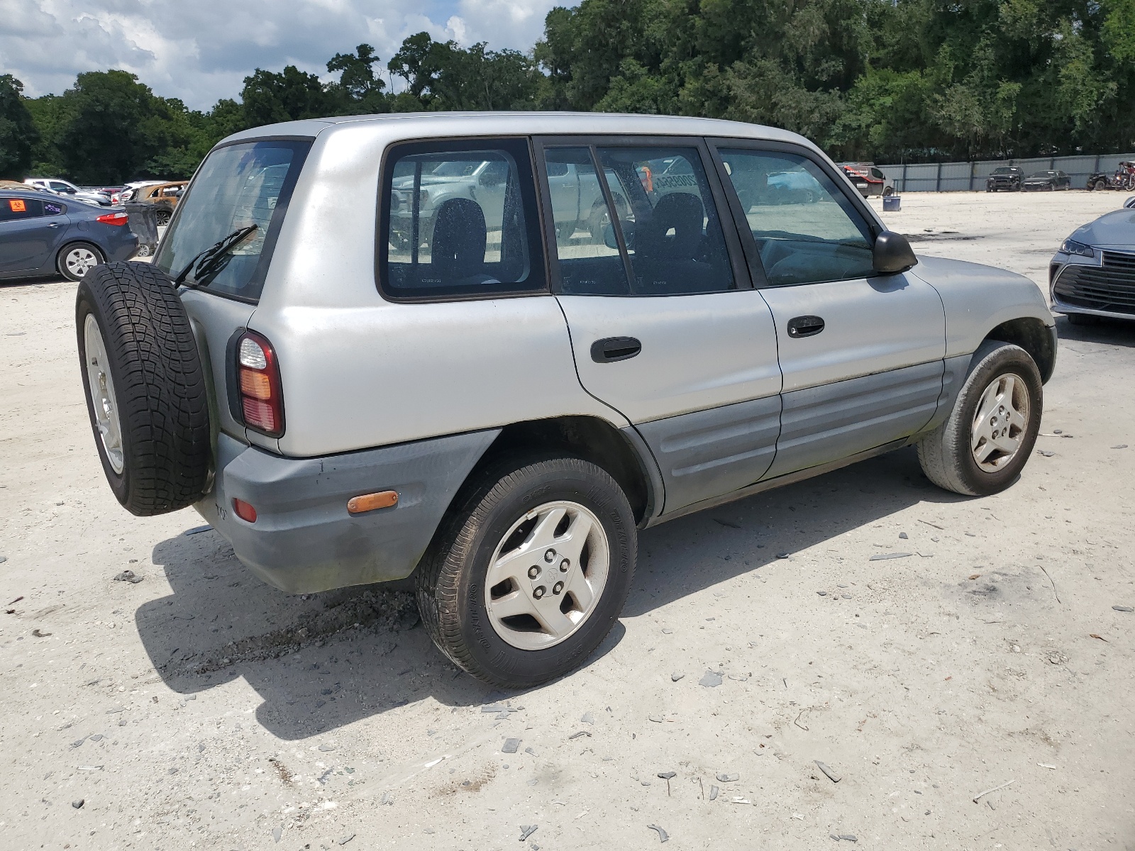 JT3HP10V4W7082156 1998 Toyota Rav4 JT3HP10V4W7082156 1998 Toyota Rav4