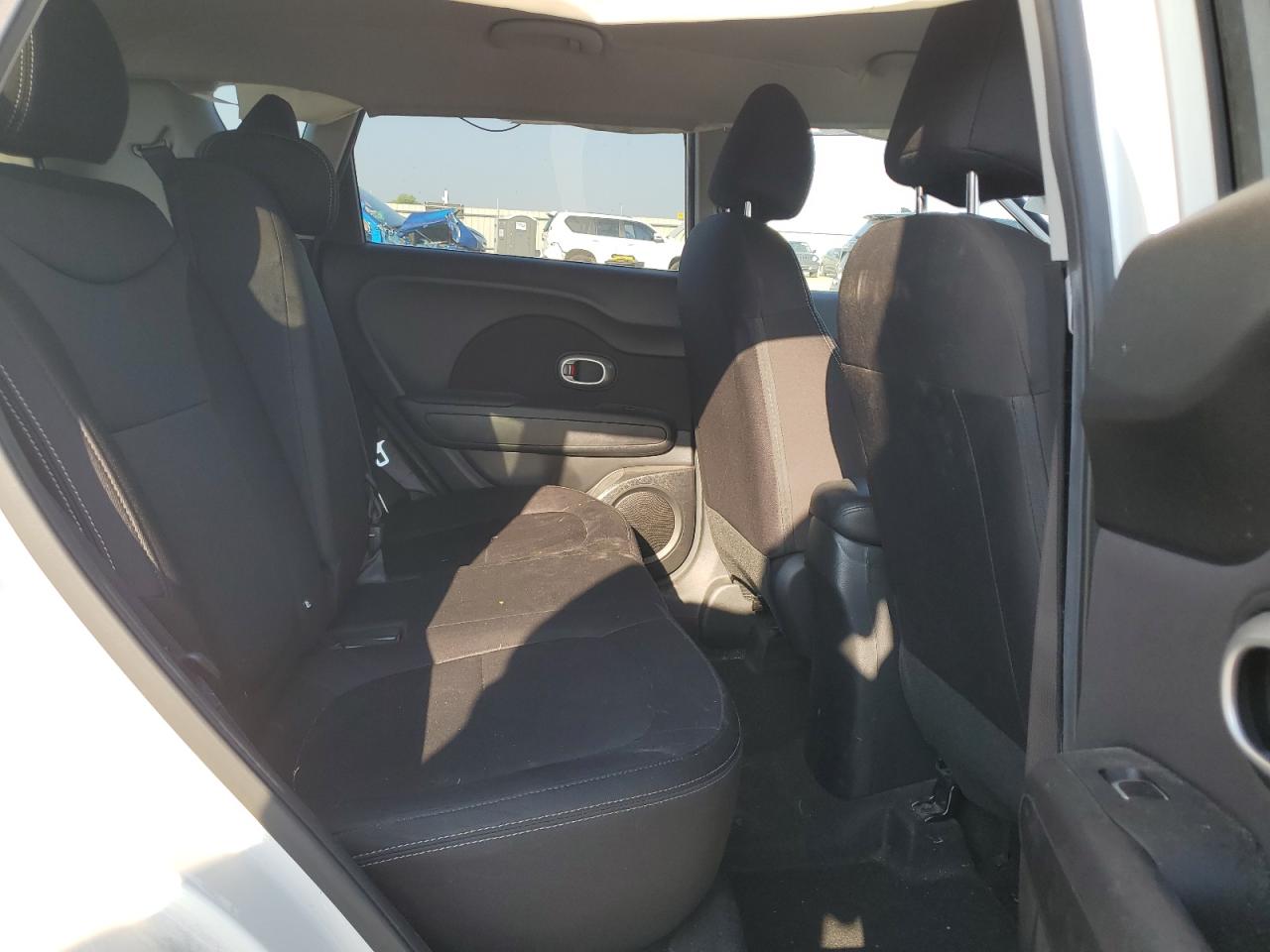 2018 Kia Soul VIN: KNDJN2A28J7605202 Lot: 62084784