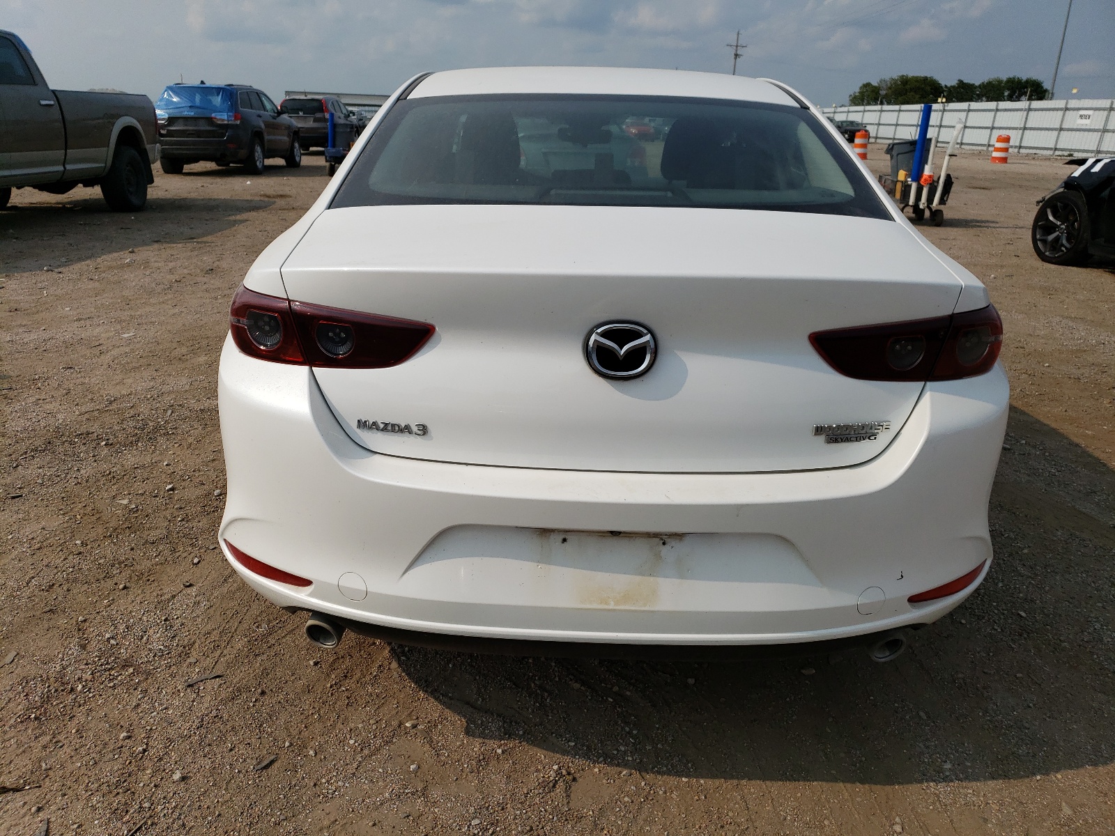 3MZBPABL0KM114594 2019 Mazda 3