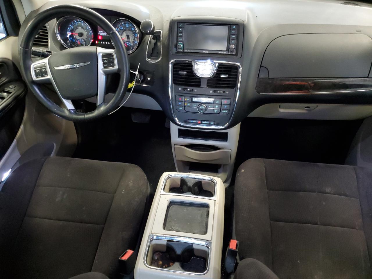 2011 Chrysler Town & Country Touring VIN: 2A4RR5DG9BR675088 Lot: 63224494