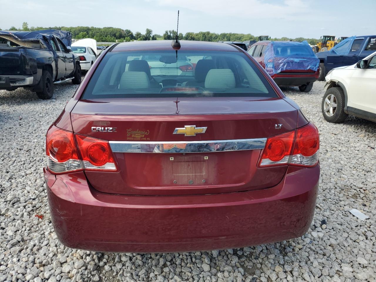 VIN 1G1PC5SB9F7265896 2015 CHEVROLET CRUZE no.6