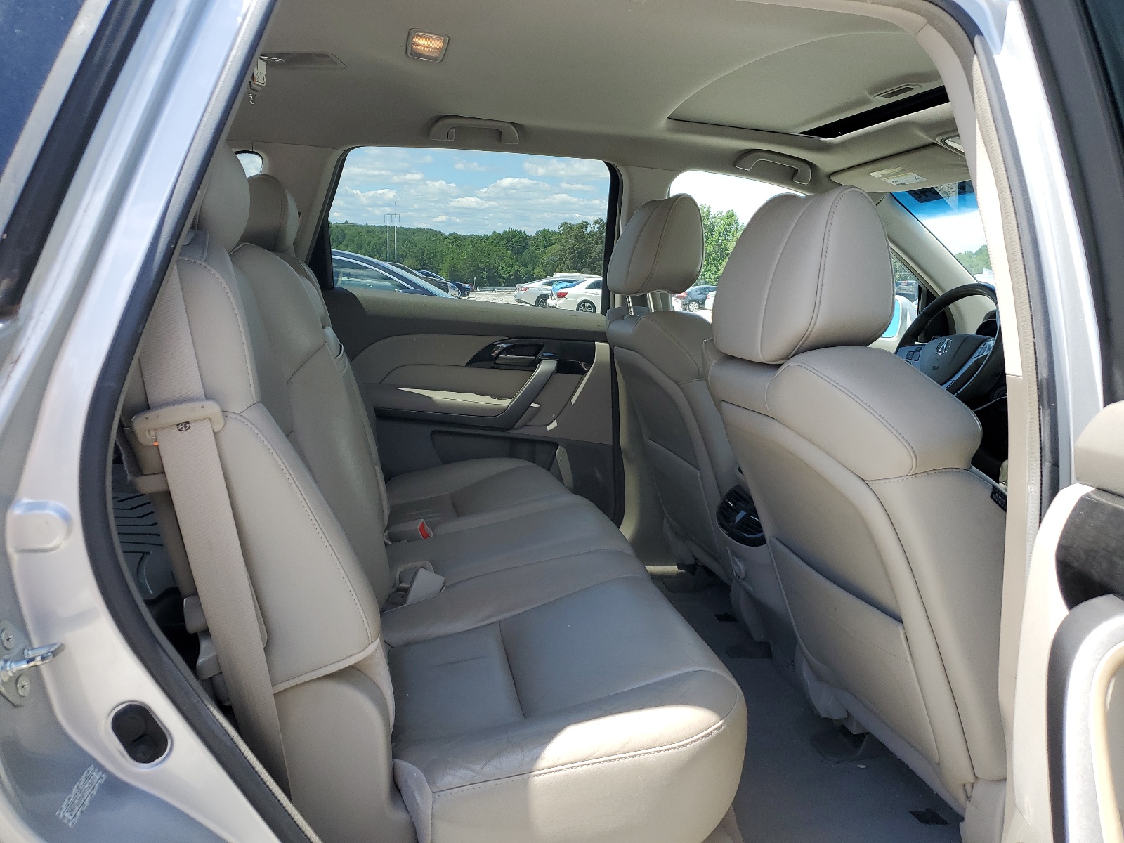 2HNYD286X9H526277 2009 Acura Mdx Technology