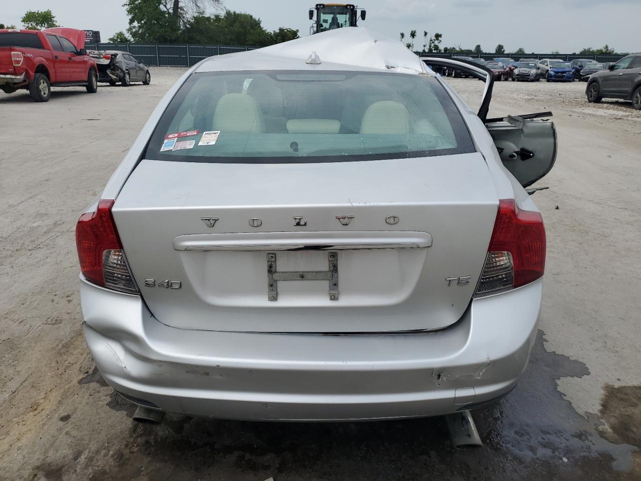 2011 Volvo S40 T5 VIN: YV1672MS5B2544041 Lot: 64419734