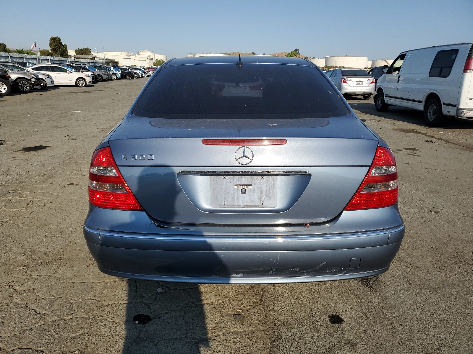 WDBUF65J15A655191 2005 Mercedes-Benz E 320