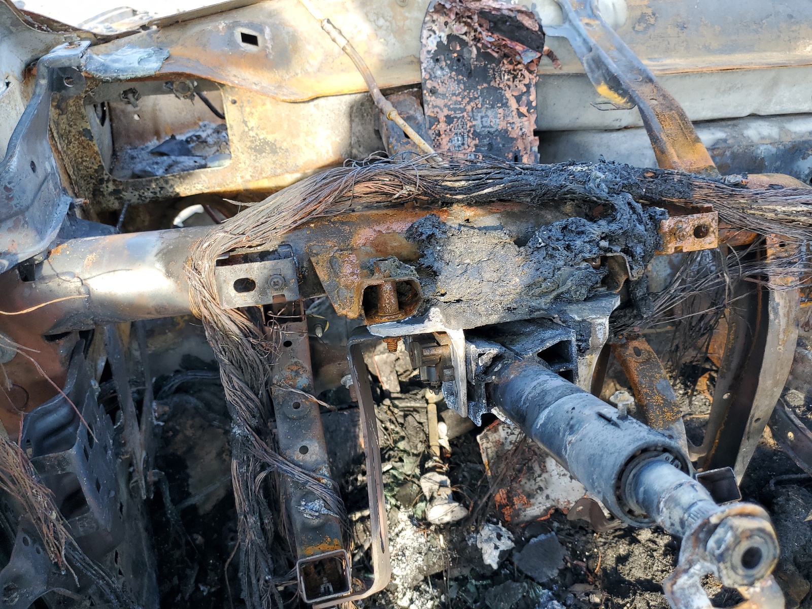 1C6SRFJM5LN250657 2020 Ram 1500 Laramie