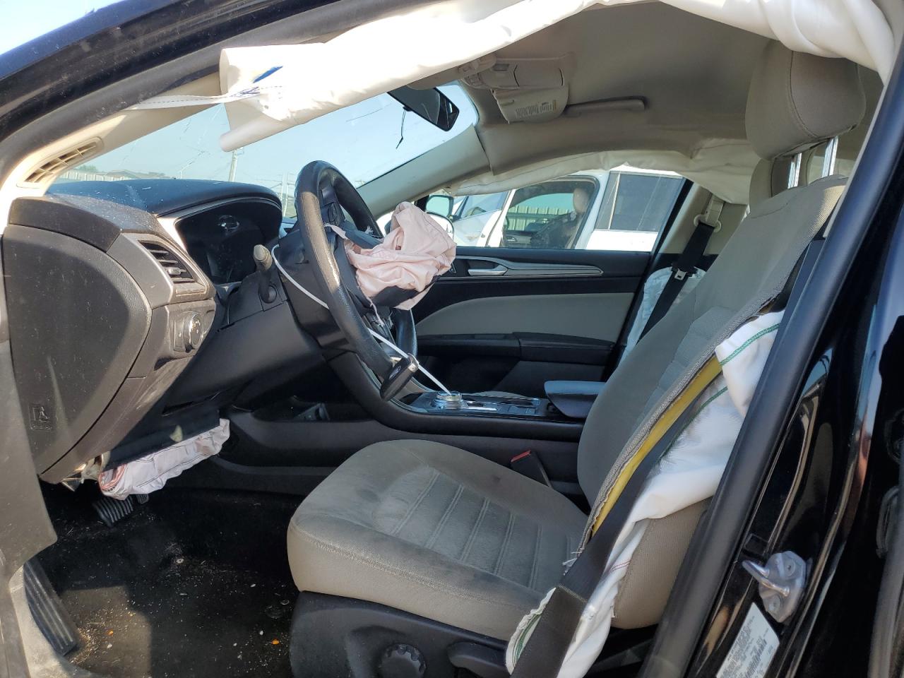 2018 Ford Fusion S VIN: 3FA6P0G79JR104003 Lot: 62602204