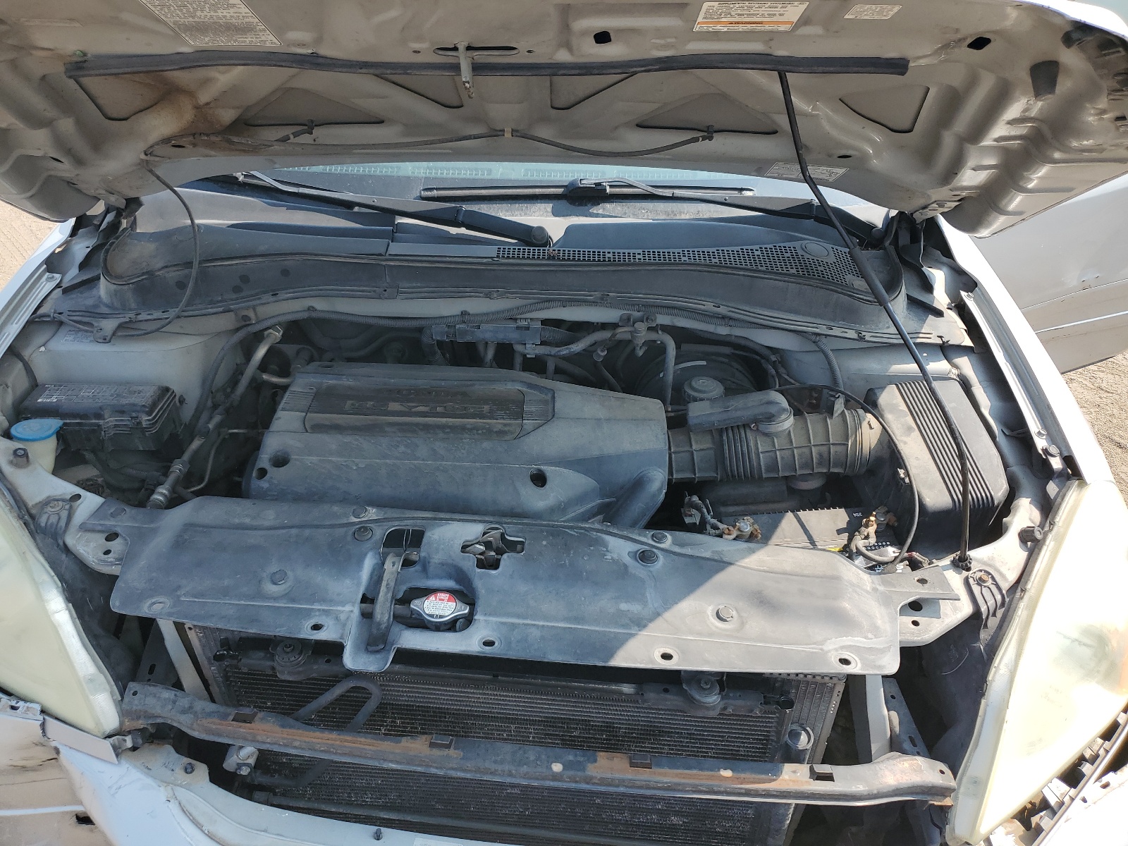 2HKYF18574H586695 2004 Honda Pilot Exl