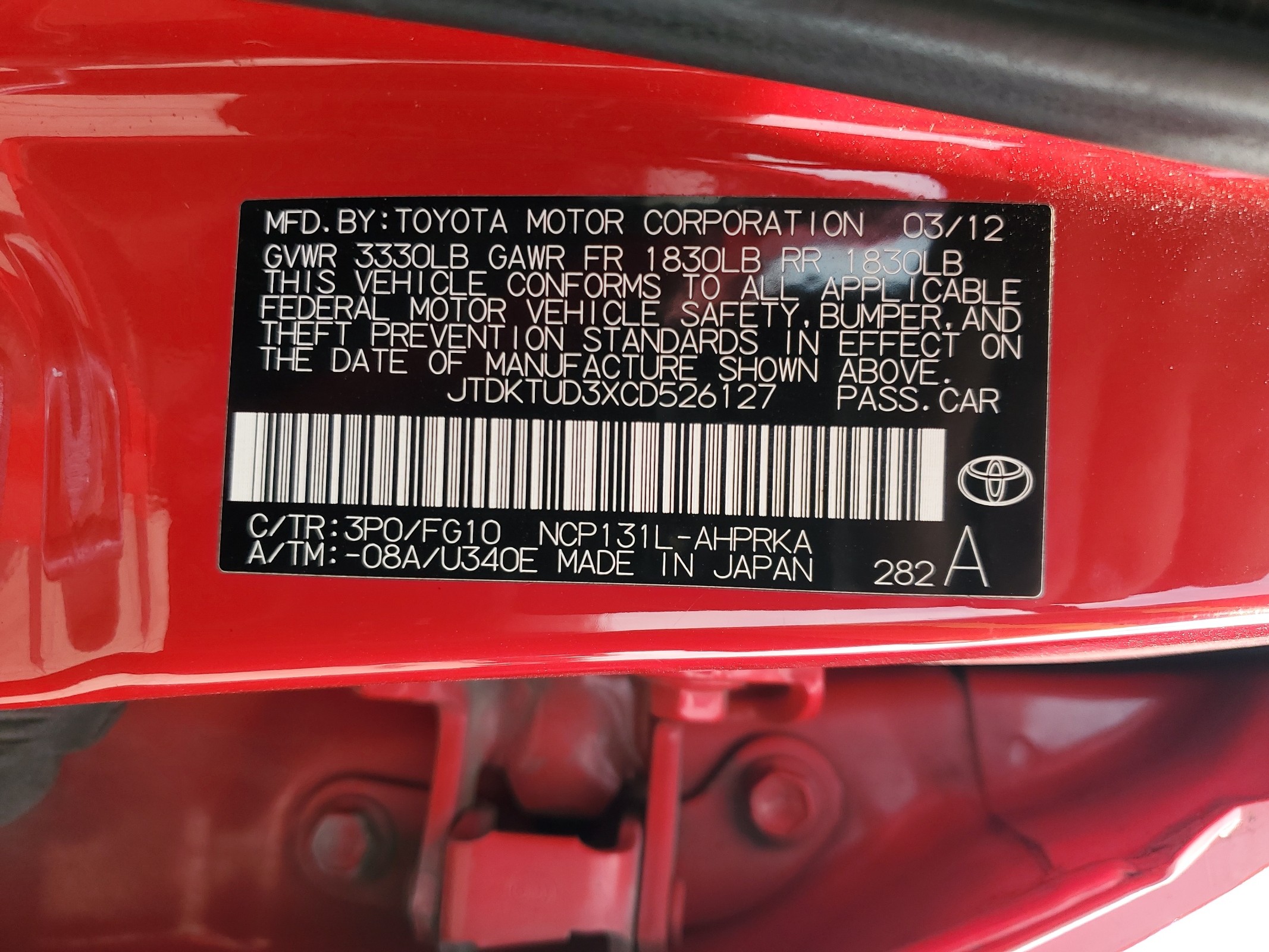 JTDKTUD3XCD526127 2012 Toyota Yaris