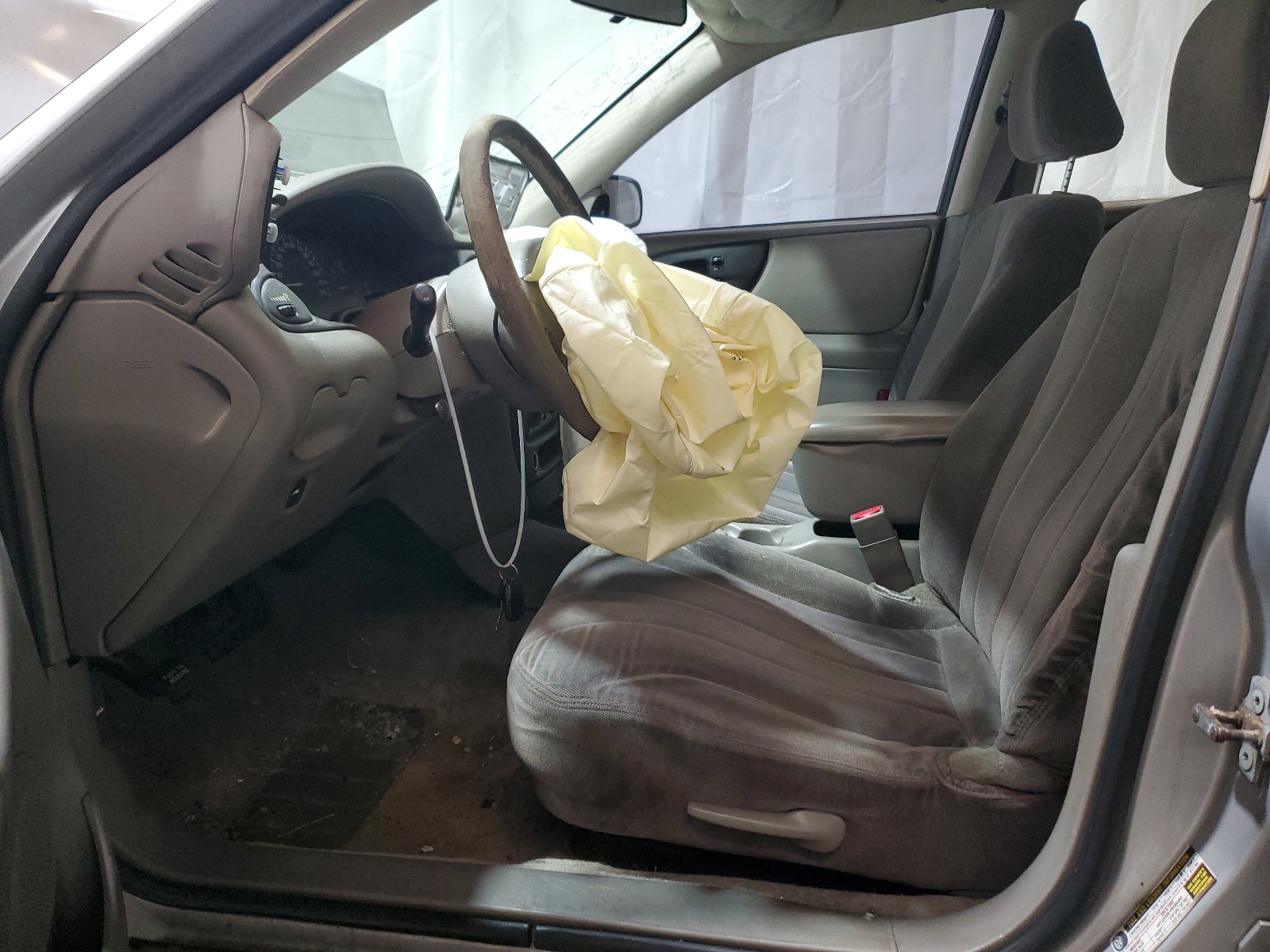 1G1ND52F55M133533 2005 Chevrolet Classic