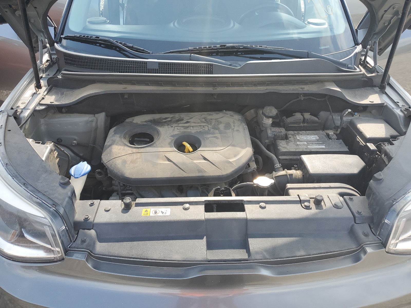 KNDJP3A50J7549847 2018 Kia Soul +