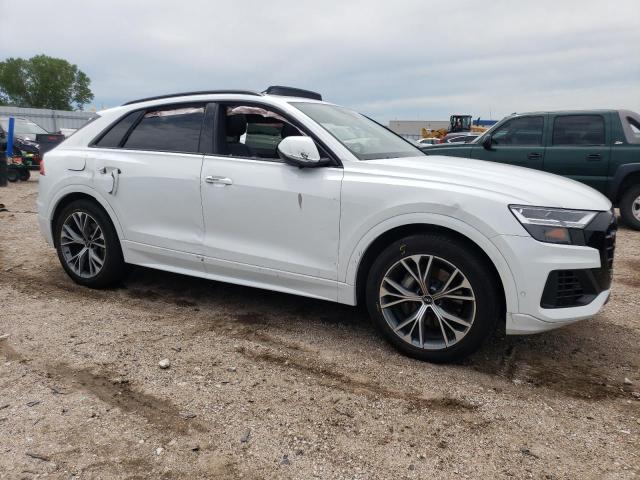  AUDI Q8 2021 Білий