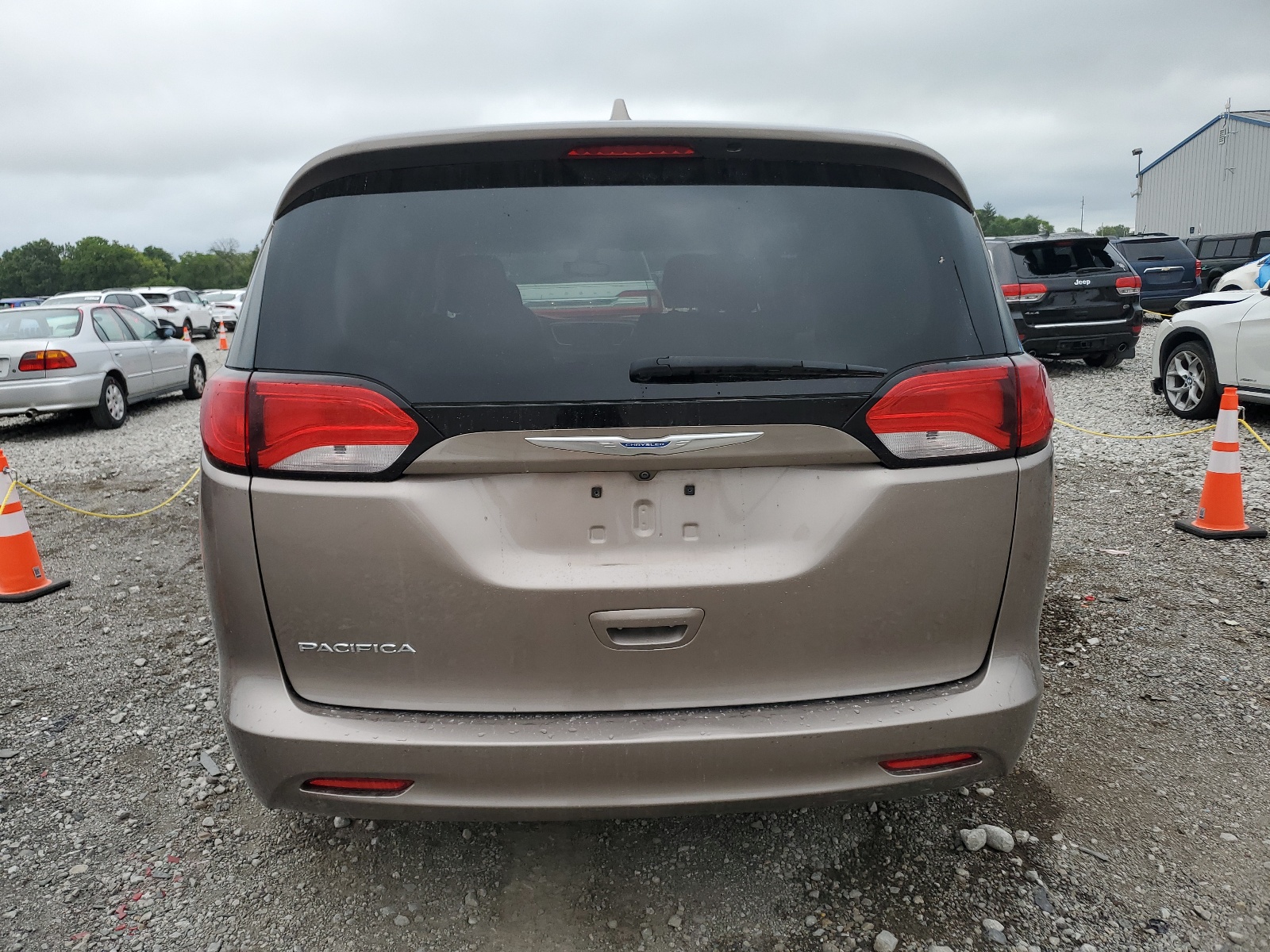 2C4RC1DG0HR771331 2017 Chrysler Pacifica Touring