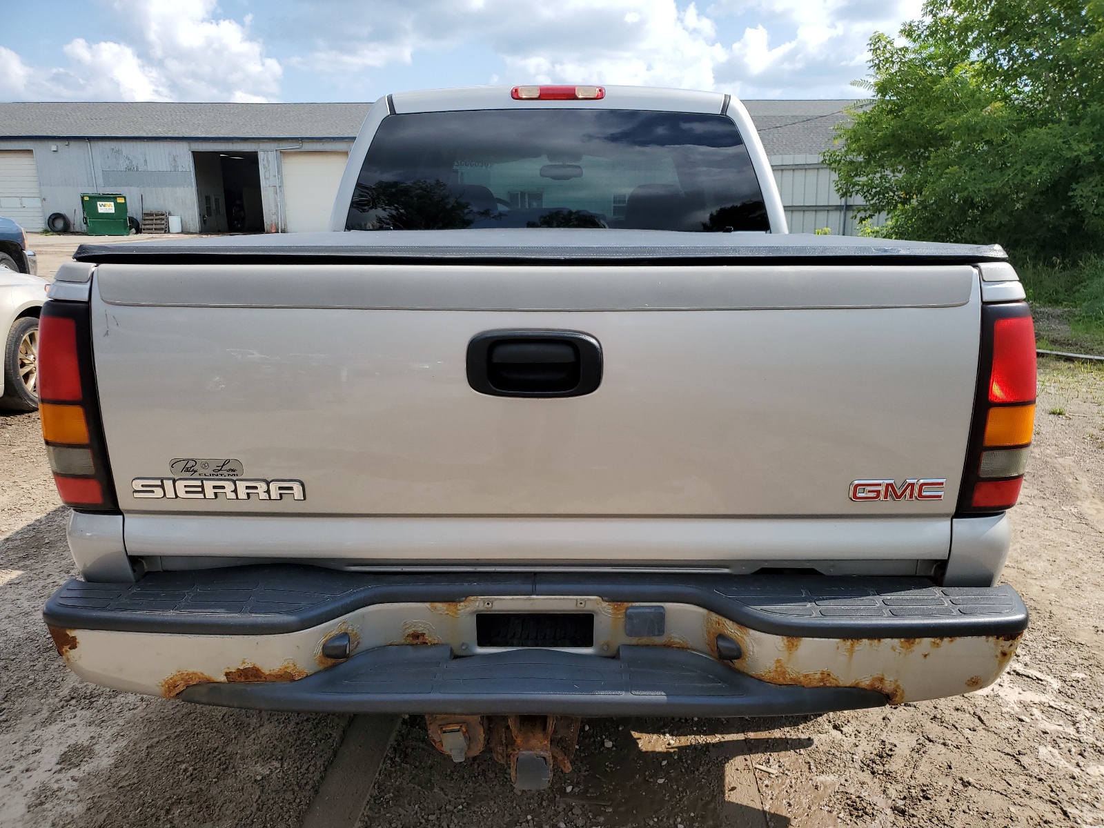 2GTEK63N551370981 2005 GMC Sierra K1500 Denali