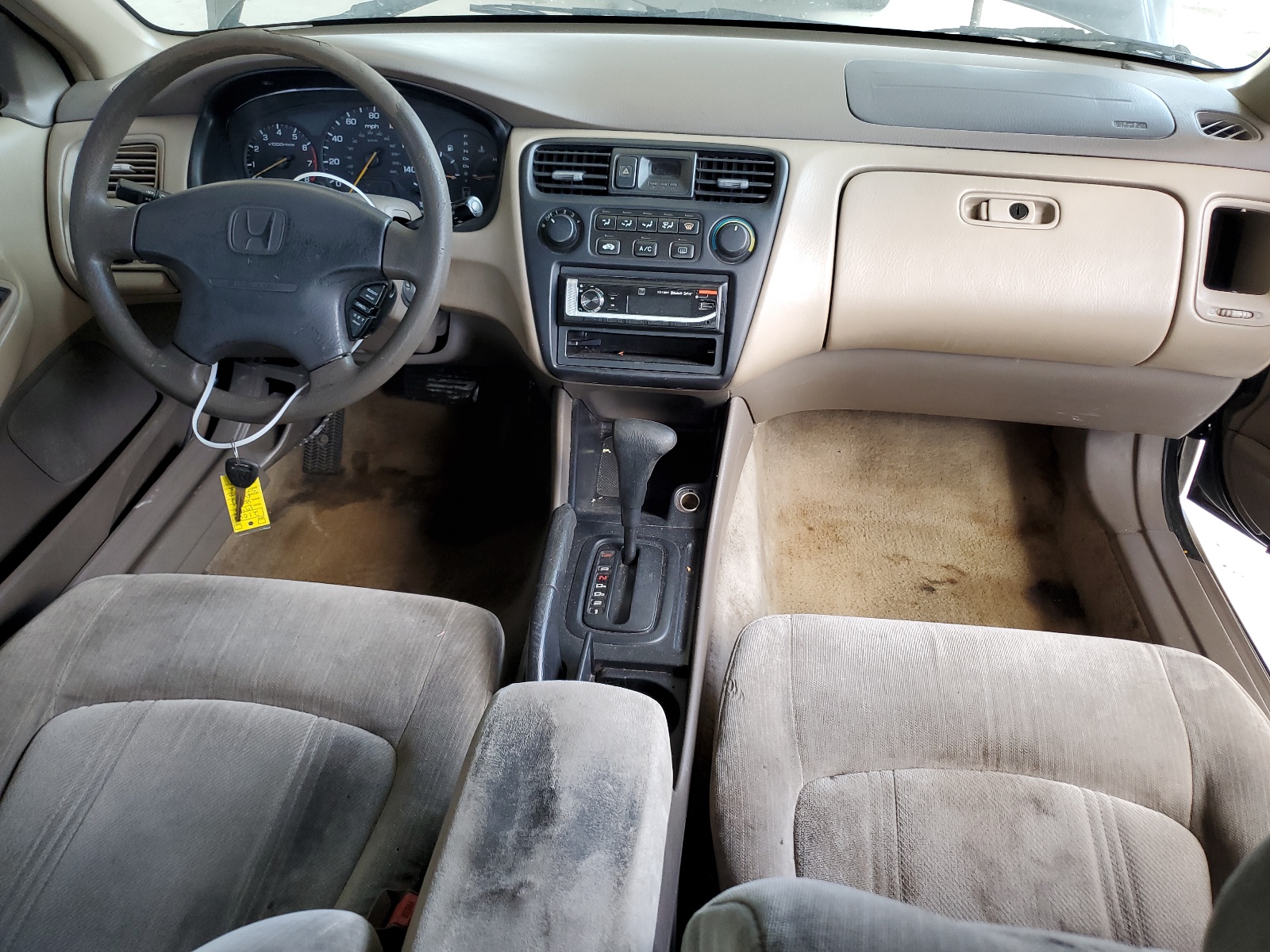 1HGCG5641XA041372 1999 Honda Accord Lx