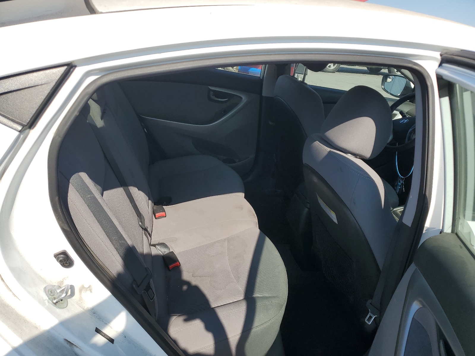 5NPDH4AE0GH699333 2016 Hyundai Elantra Se