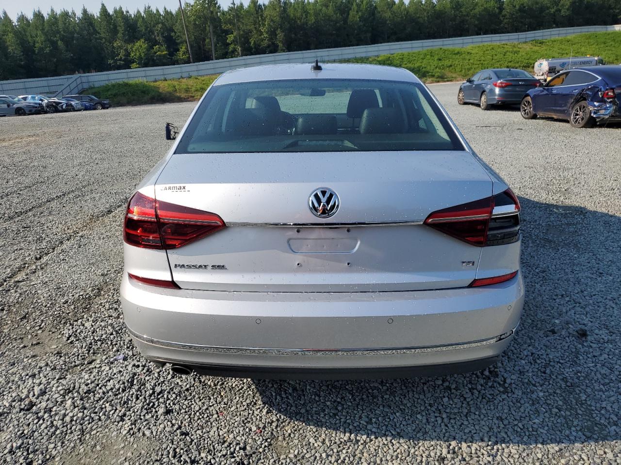 2018 Volkswagen Passat Sel Premium VIN: 1VWCA7A35JC022729 Lot: 65452754