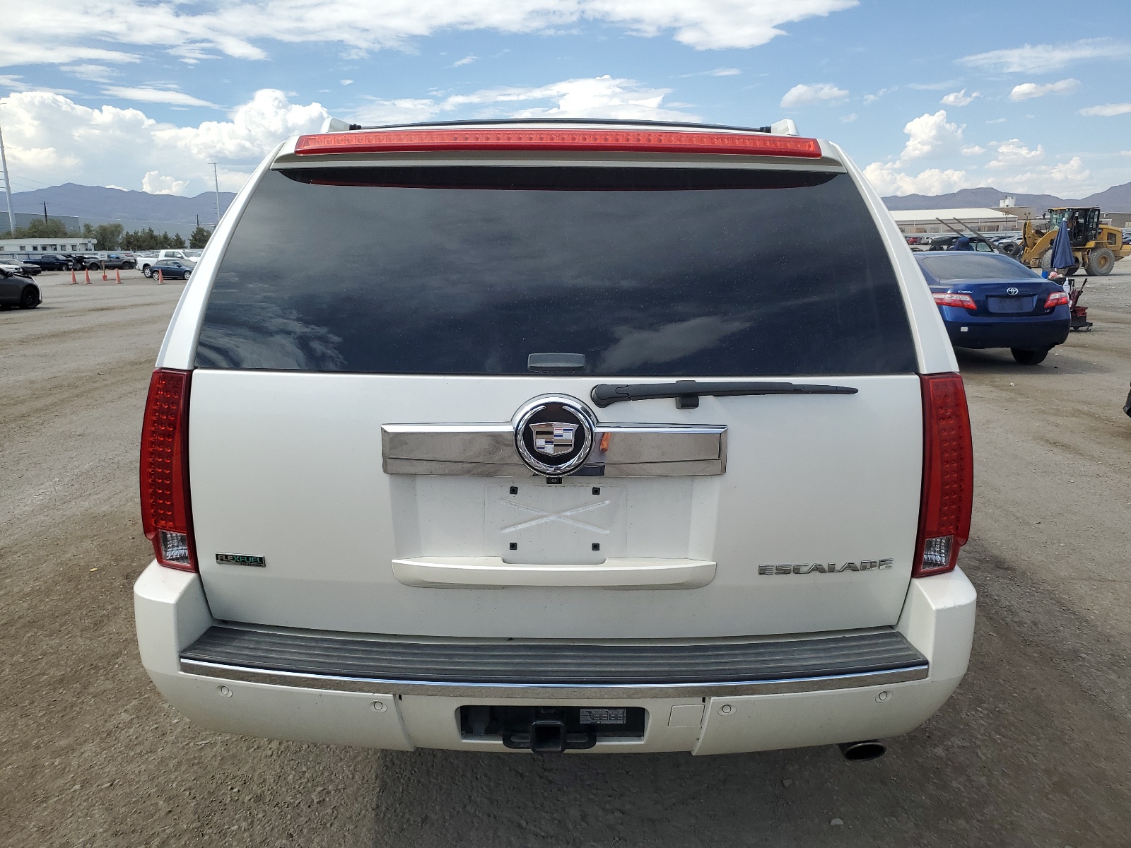 1GYUCJEF8AR213300 2010 Cadillac Escalade Esv Premium