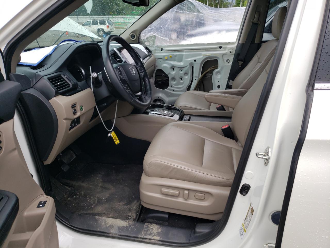 2016 Honda Pilot Touring VIN: 5FNYF5H91GB014860 Lot: 63759654