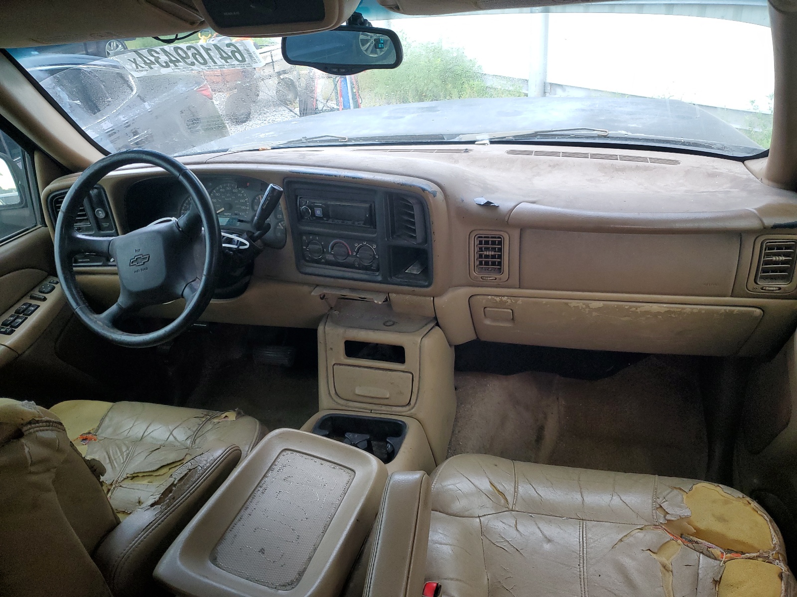 1GNEC13T3YJ155714 2000 Chevrolet Tahoe C1500