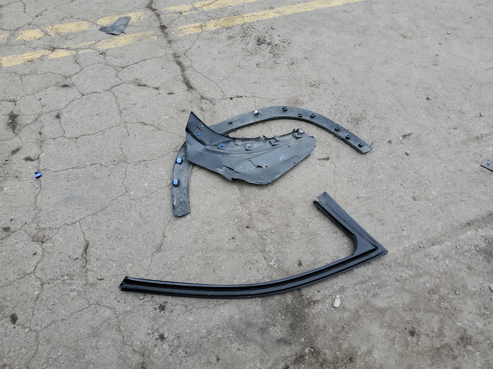 KL77LFE28RC194322 2024 Chevrolet Trax Ls