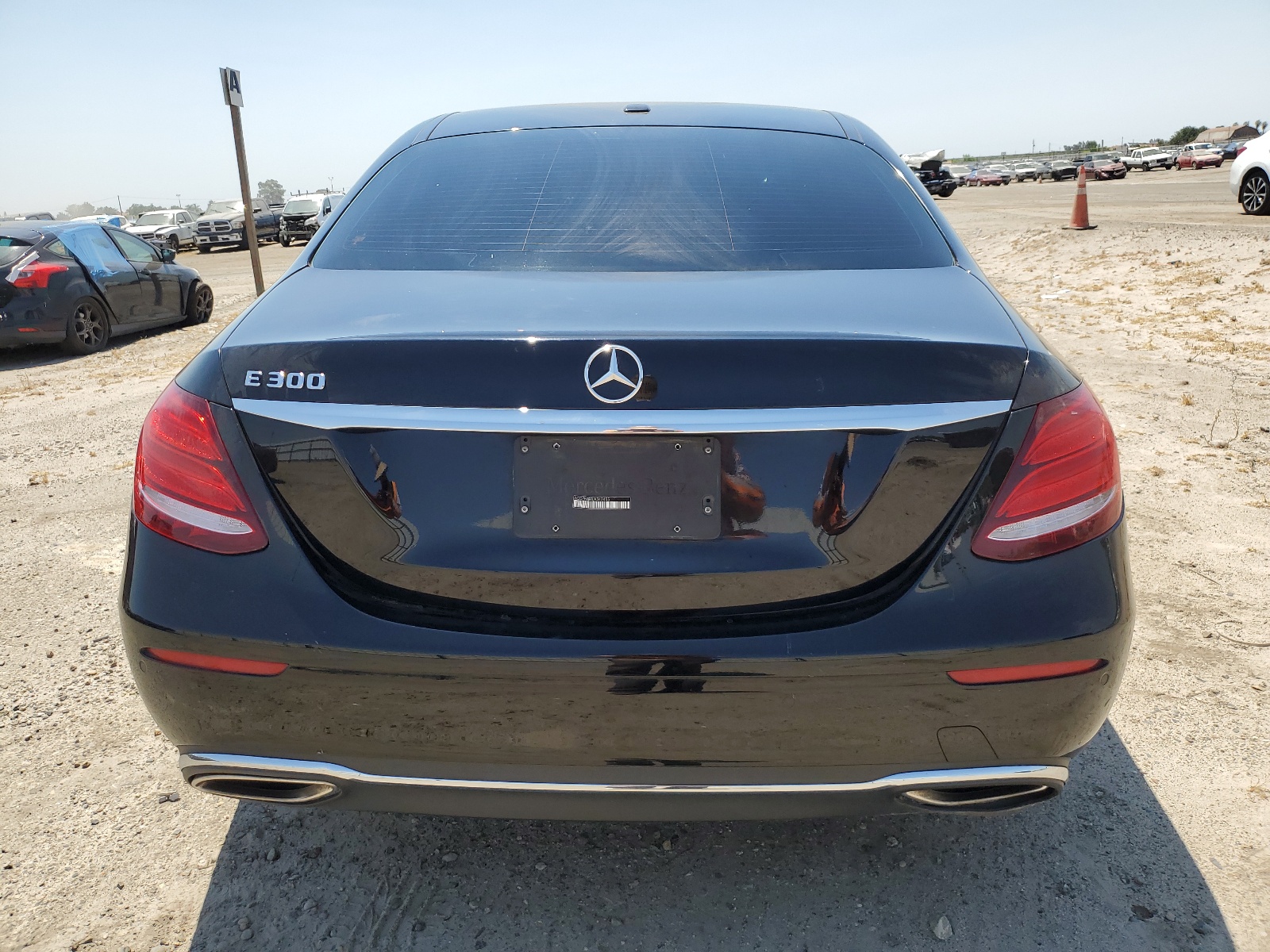 WDDZF4JB8JA342455 2018 Mercedes-Benz E 300