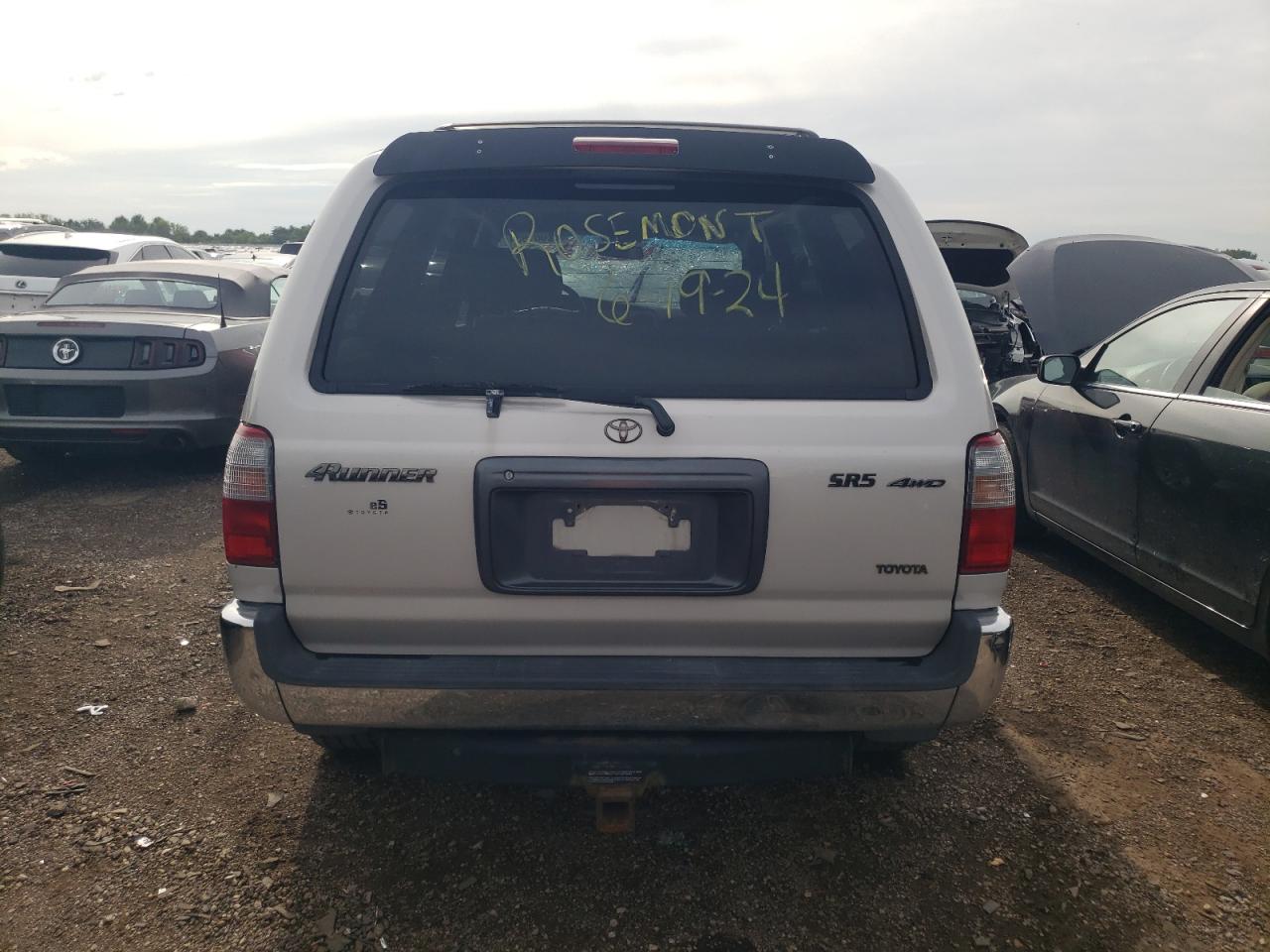 2000 Toyota 4Runner Sr5 VIN: JT3HN86R9Y0305831 Lot: 62081934