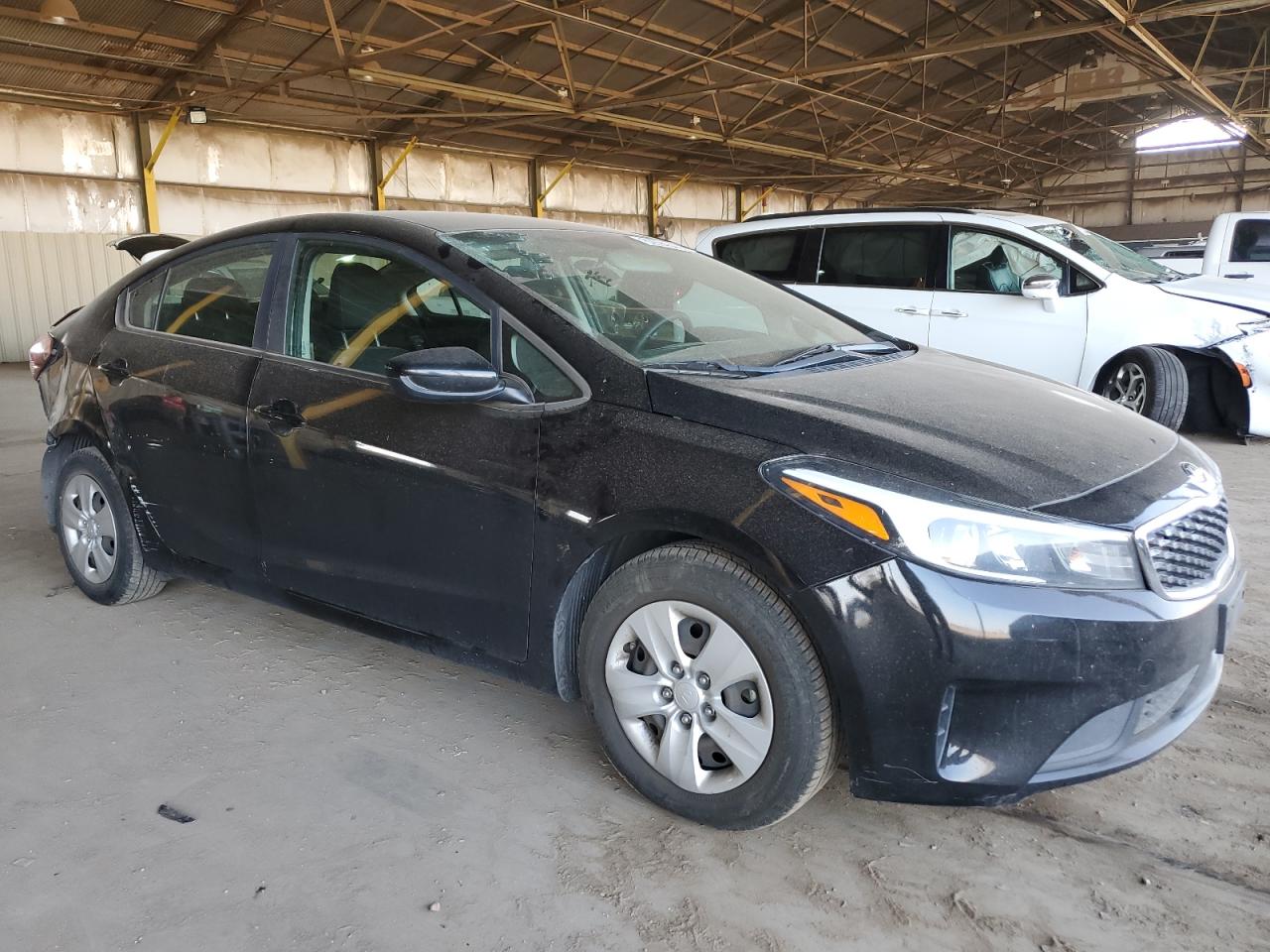 2018 Kia Forte - Image 4