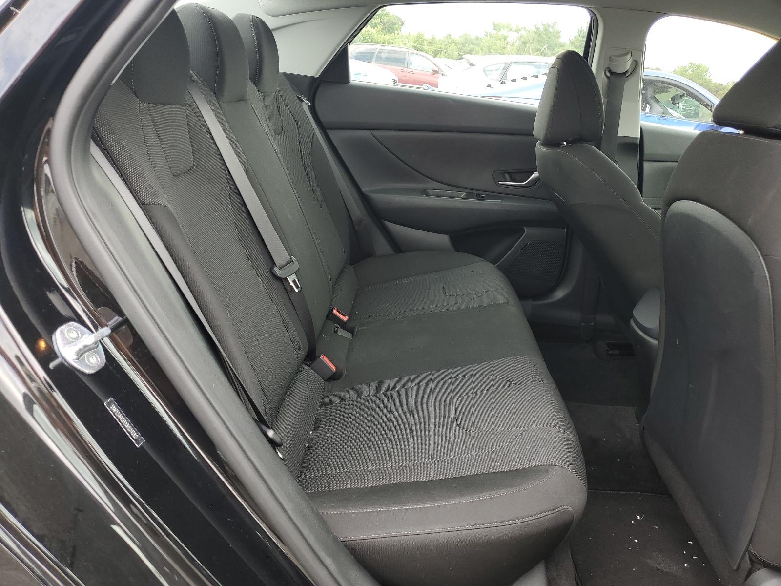 5NPLL4AG5NH074080 2022 Hyundai Elantra Se