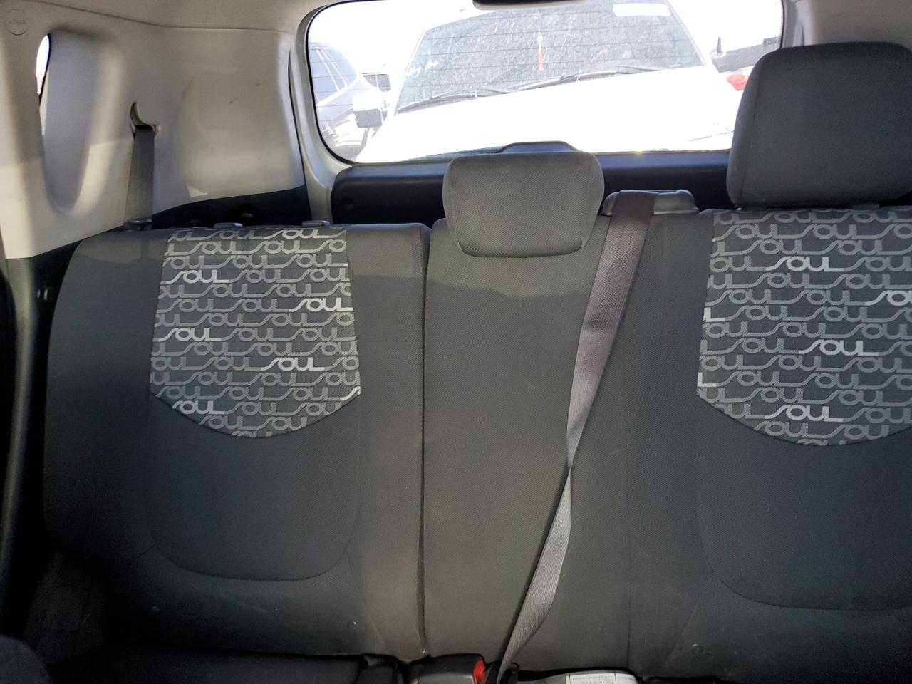 2011 Kia Soul + VIN: KNDJT2A21B7324513 Lot: 67615684