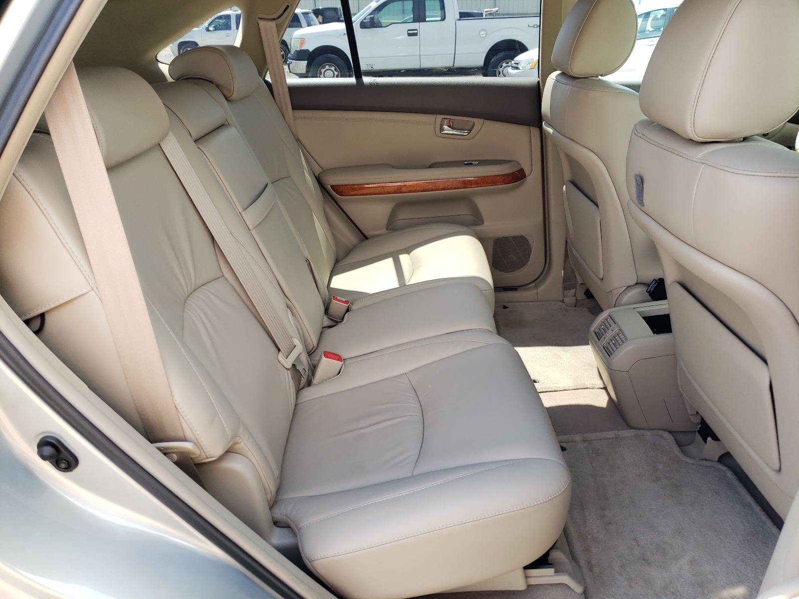 2T2HA31U75C046680 2005 Lexus Rx 330