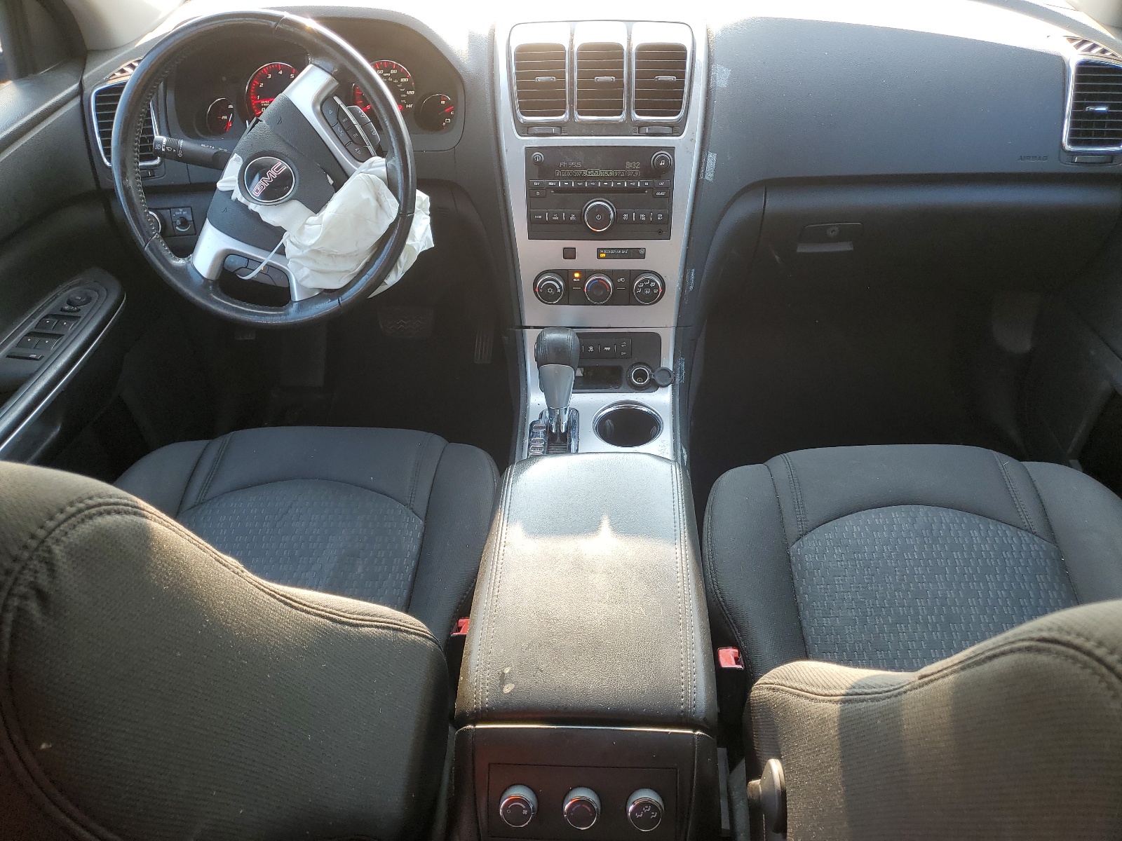 1GKKVPED8BJ217568 2011 GMC Acadia Sle