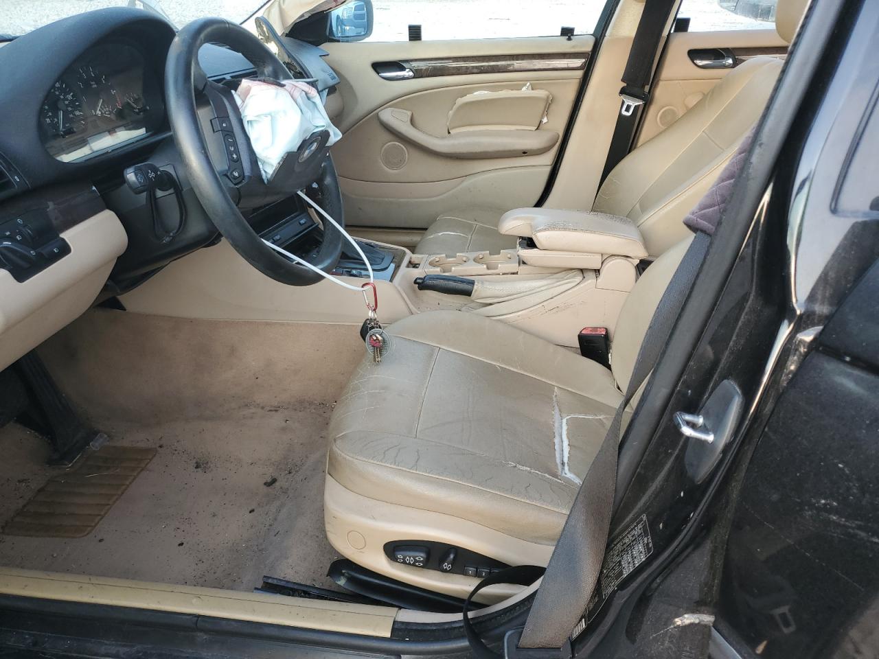 2003 BMW 325 Xi VIN: WBAEU334X3PH88047 Lot: 62894254