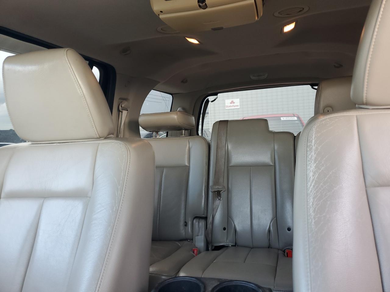 2010 Ford Expedition Xlt VIN: 1FMJU1F56AEB72020 Lot: 61410724