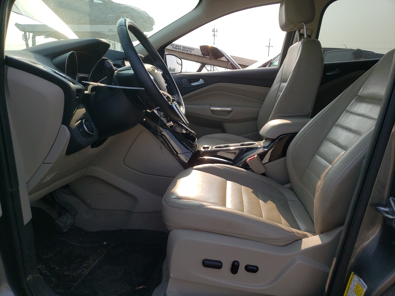 1FMCU9JX9EUD08829 2014 Ford Escape Titanium