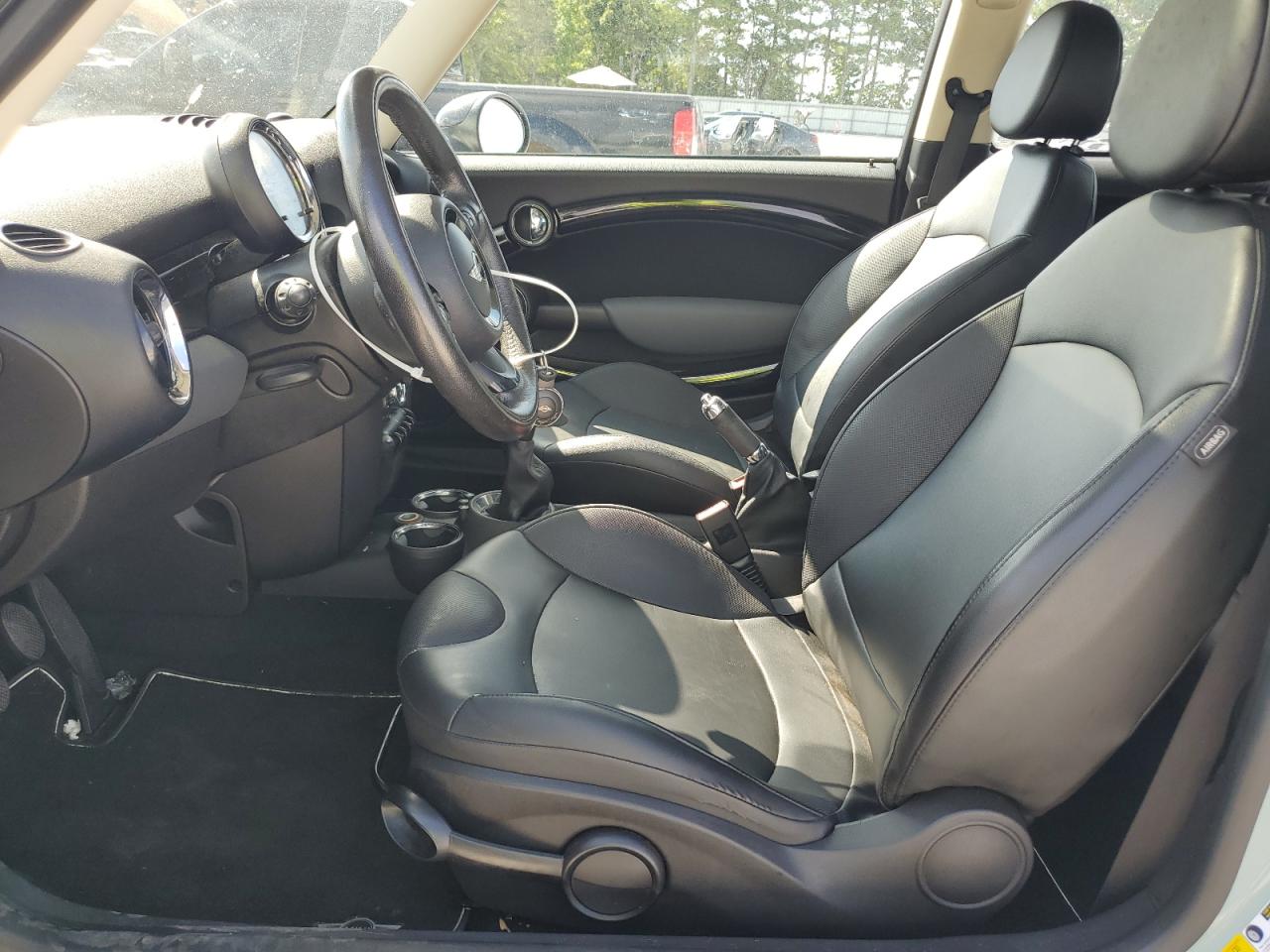 2012 Mini Cooper VIN: WMWSU3C59CT185042 Lot: 61591844