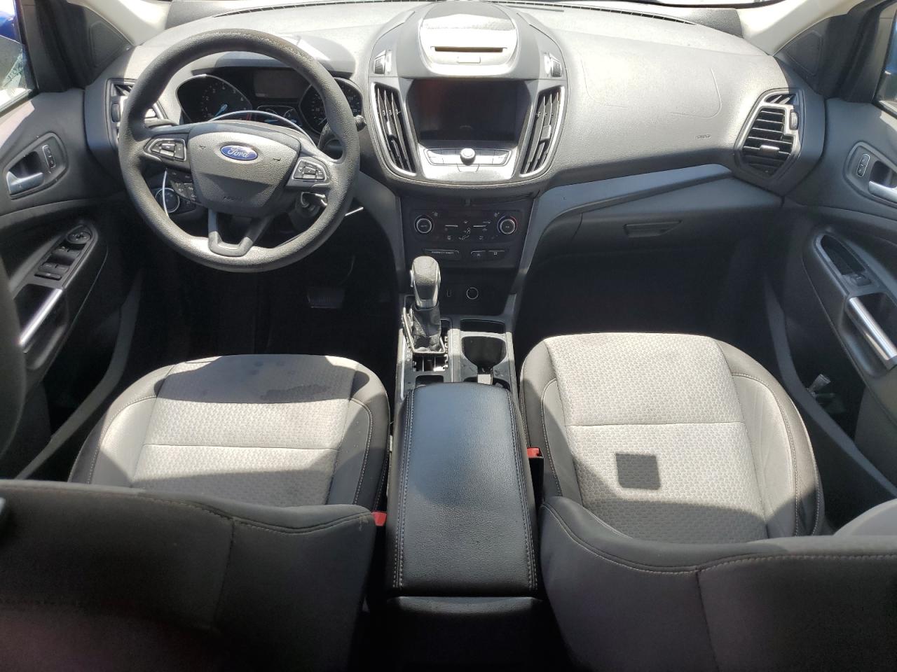 1FMCU0GD8JUA04085 2018 Ford Escape Se