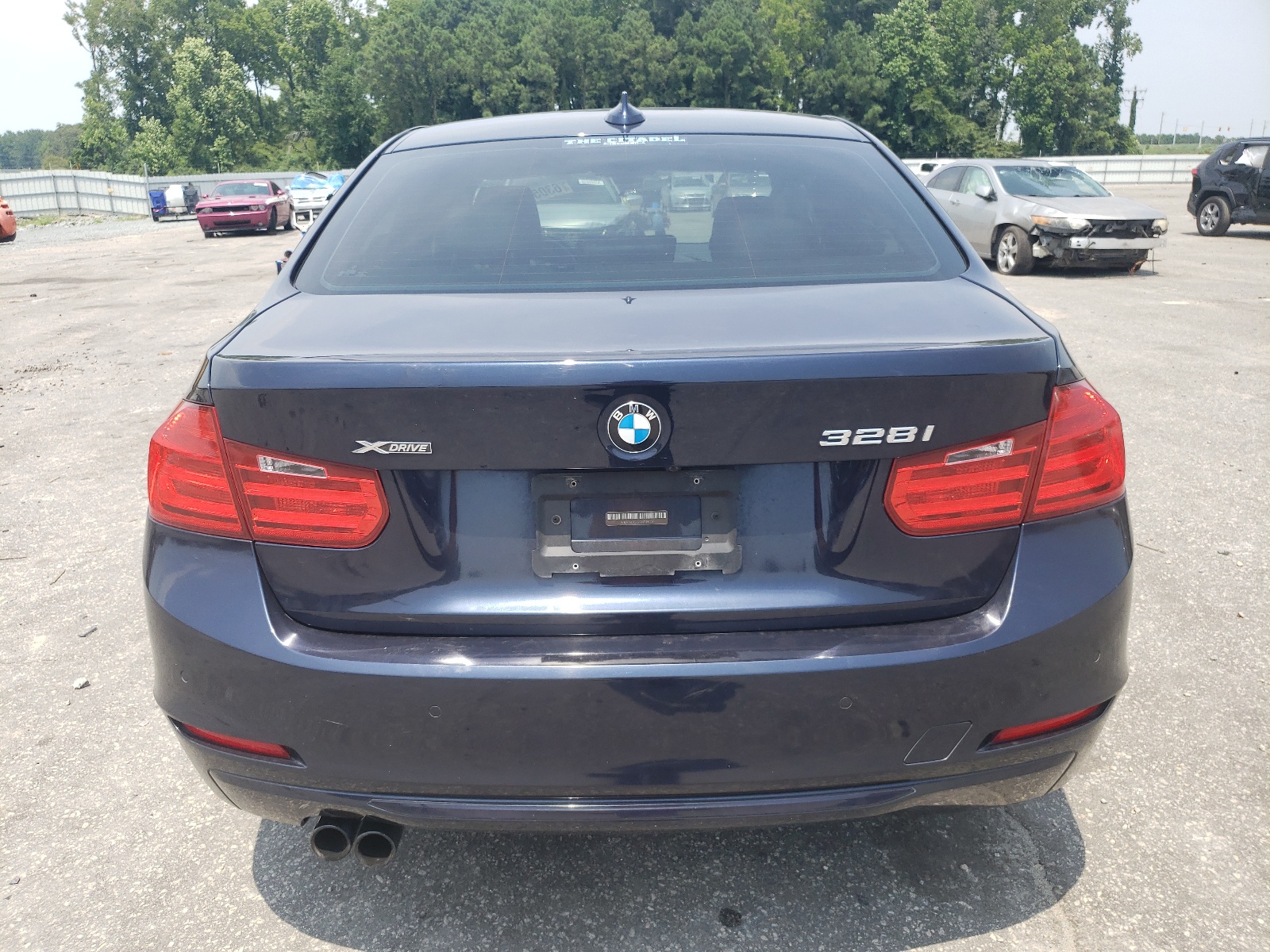 WBA3B3G52FNT19001 2015 BMW 328 Xi