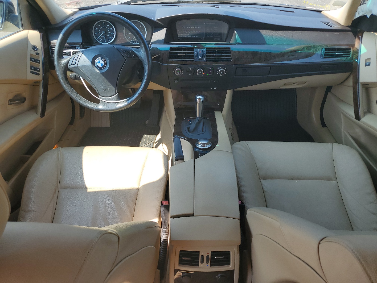 WBANF73596CG67838 2006 BMW 530 Xi