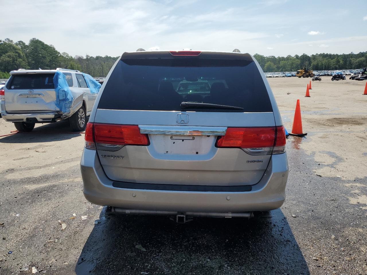 2009 Honda Odyssey Touring VIN: 5FNRL38929B037715 Lot: 63260954