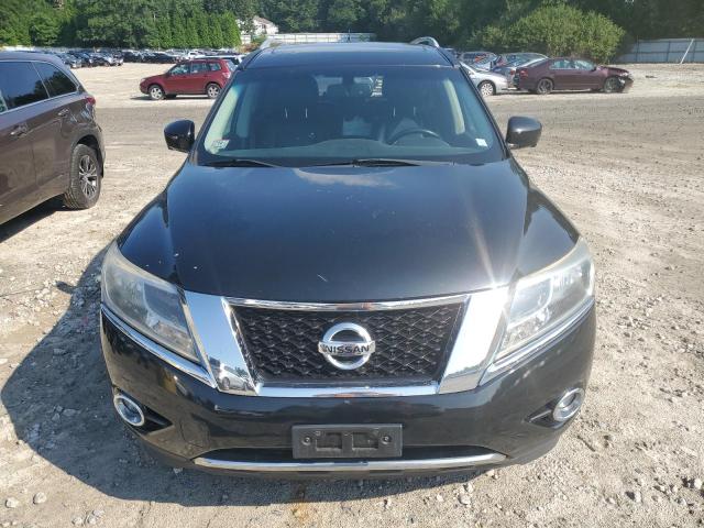  NISSAN PATHFINDER 2015 Черный