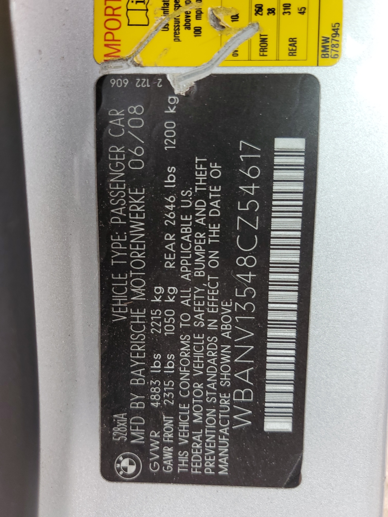 WBANV13548CZ54617 2008 BMW 528 Xi