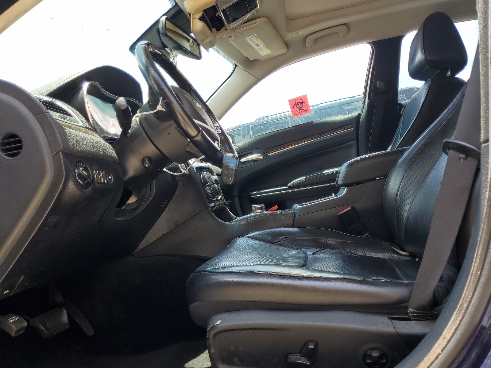 2C3CCAEG8HH586829 2017 Chrysler 300C