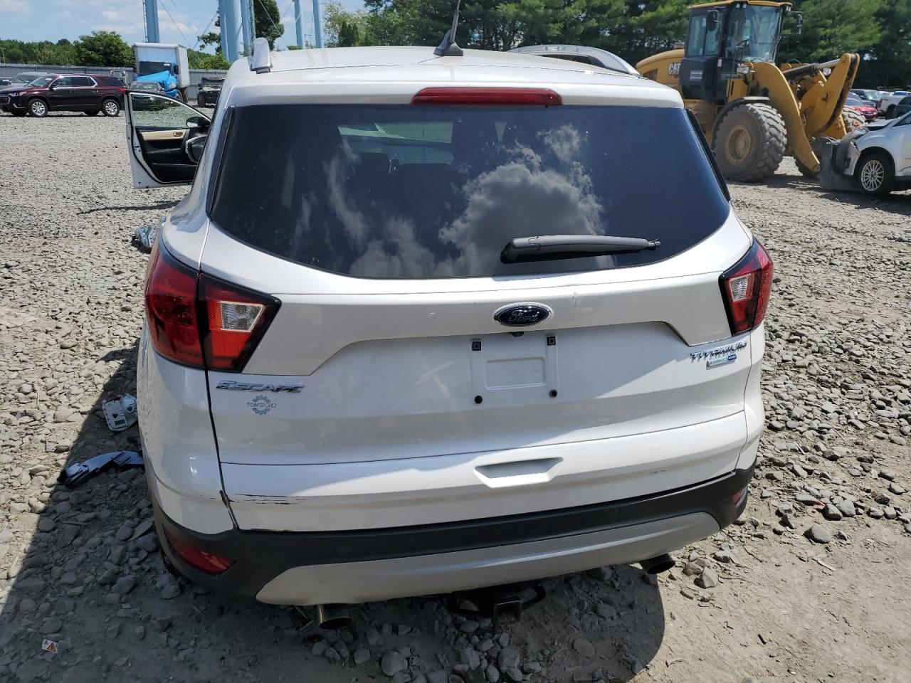 2019 Ford Escape Titanium VIN: 1FMCU9J93KUB84165 Lot: 61666954